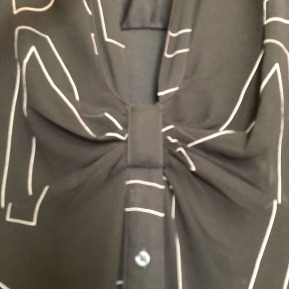 CALVIN KLEIN - 🎉HP🎉 NWT - L Sz 6 Short Sleeve Logo Maxi Illusion Shirtdress - Picture 13 of 16